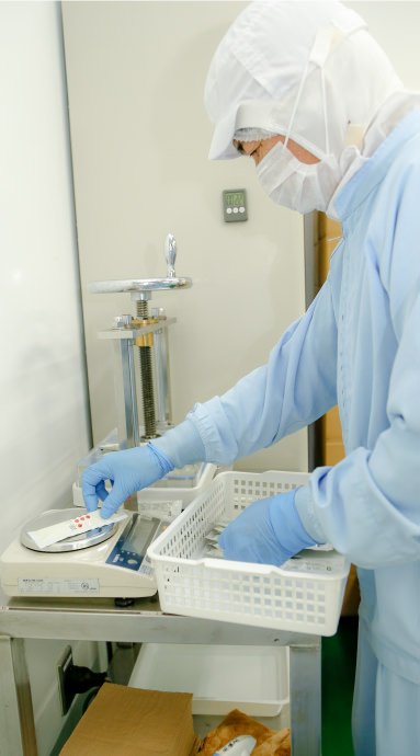 GMP工場にて製品化の写真5